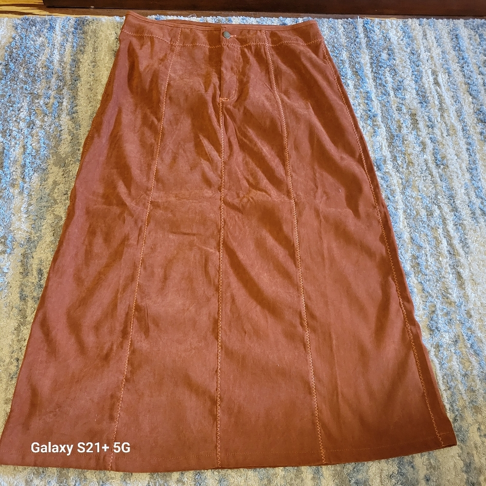 Rust Maxi Skirt XL - Wildcat Fashion
